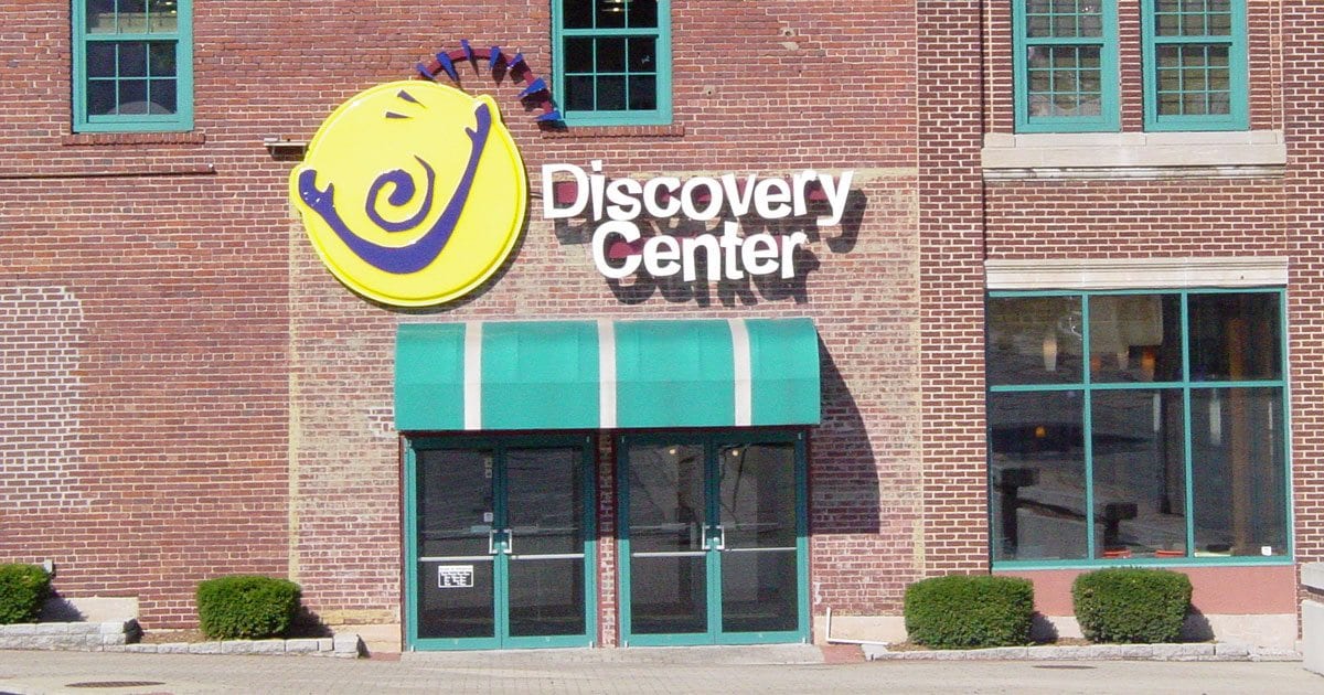 Summer of Science Camps The Discovery Center